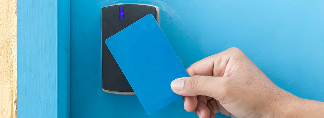 Card Lock Systems for Secure Access in Bloomingdale, FL