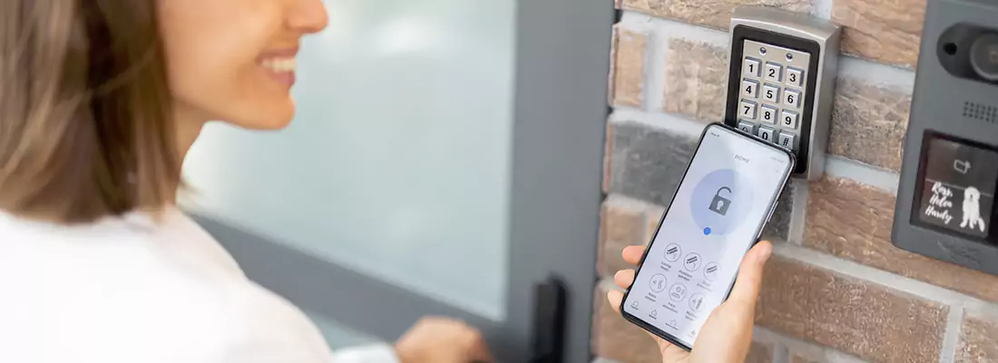 Seamless Integration of NFC Locks with Existing Security Systems in Bloomingdale, FL